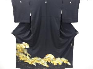 リサイクル　作家物　金彩松慶園模様刺繍留袖(比翼付き)